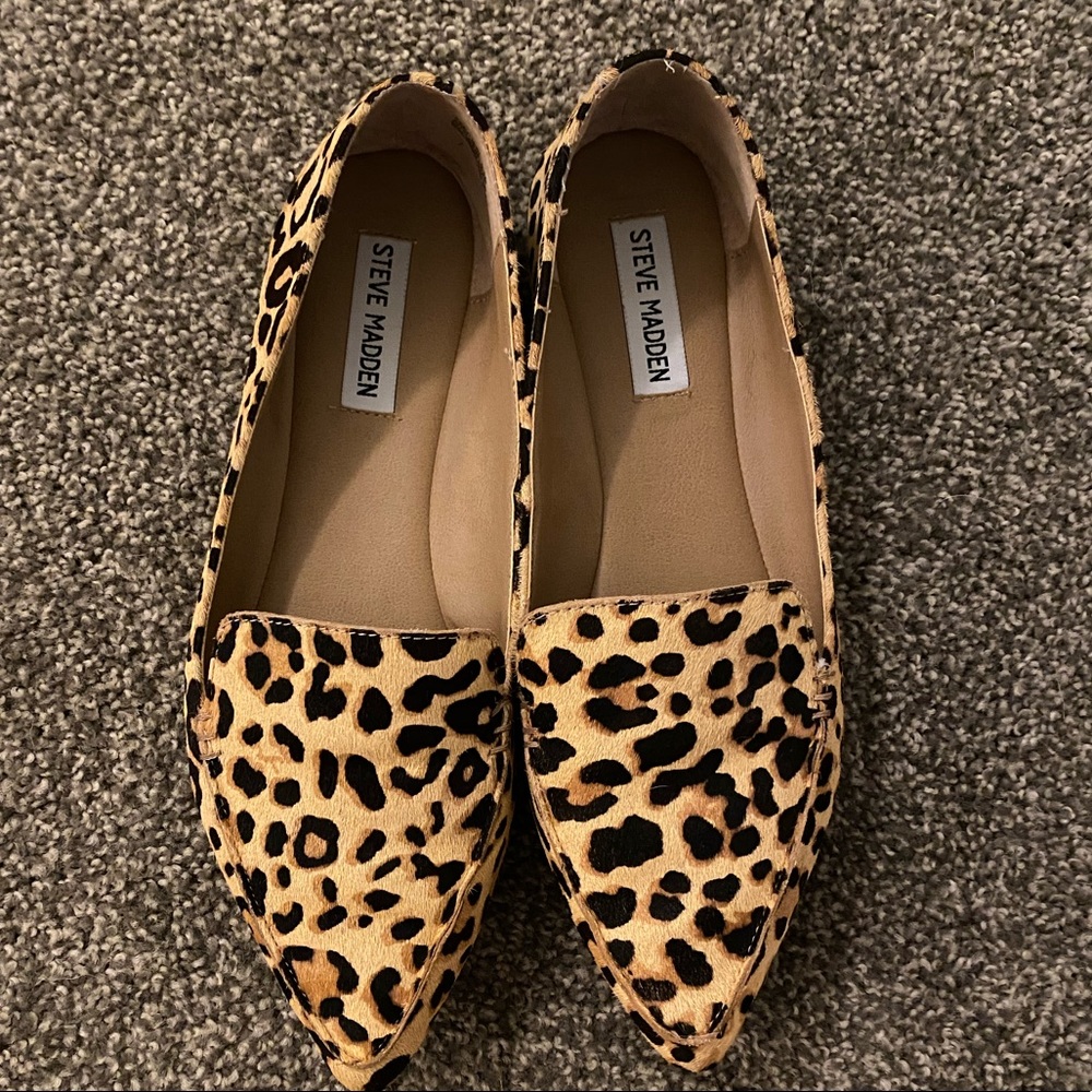 EUC Steve Madden Leopard Loafers